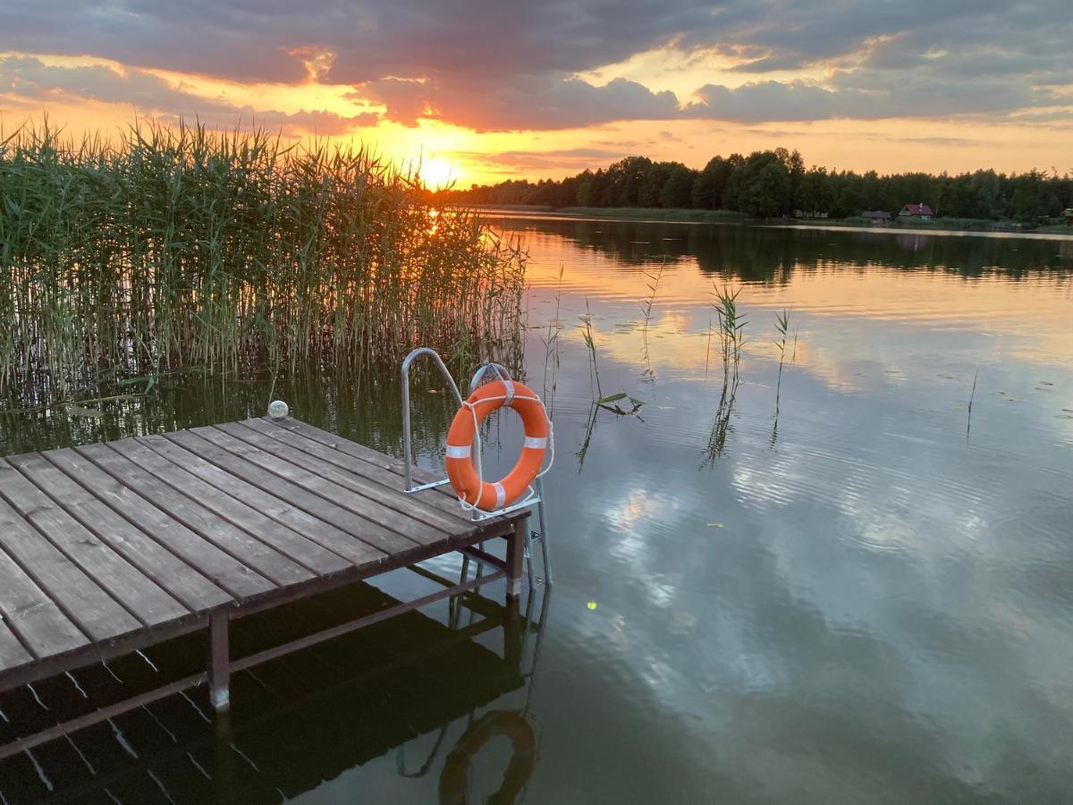 Resort-komfortowy 15m Od Jeziora,widok Na Jezioro,ogrzewanie,wi-fi Lodge Makosieje
